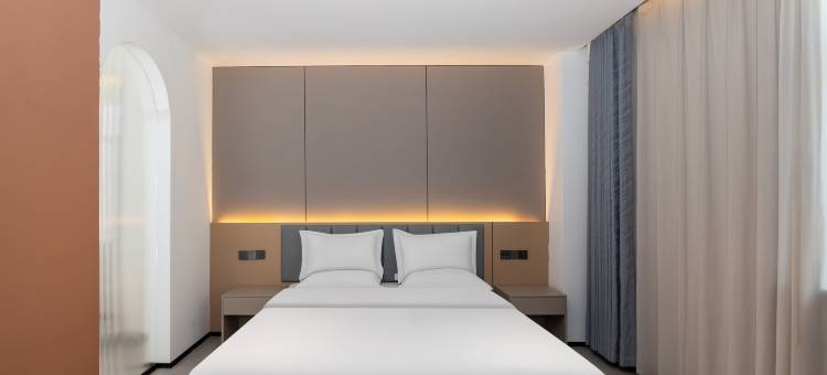 伊宁欢住酒店(六星街景区店)图片