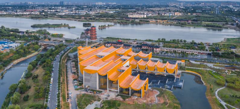 洛阳隐宿酒店(洛阳龙门大道店)图片