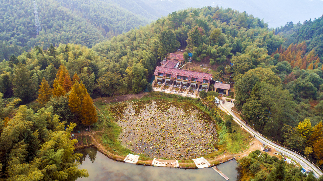 Jiuhuashan Donglixia Youran Mountain Resort (Jiuhuashan Mountain Shop) Over view