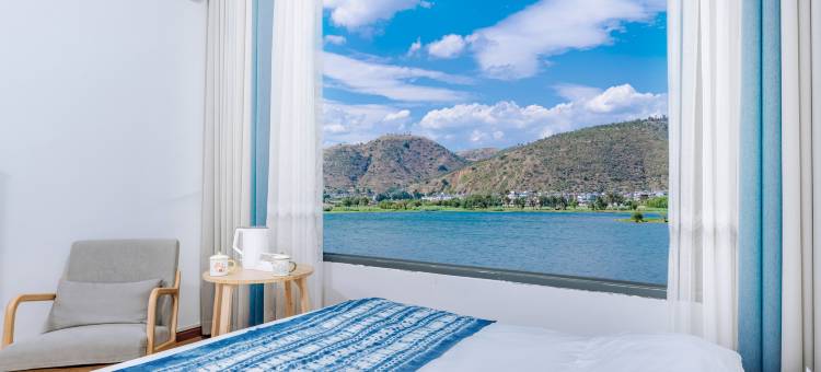 良屿coastline·海景美宿(大理洱海店)图片