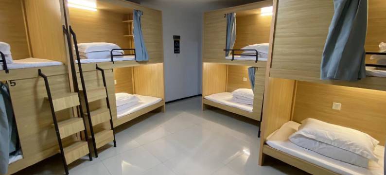 远方荆楚民宿(武汉江汉路地铁站店)图片