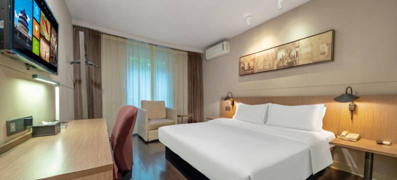 锦江之星品尚酒店(上海世博园成山路地铁站店)图片