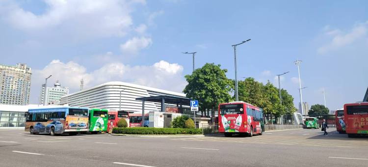 茂名亚·品公寓(茂名高铁站爱琴海购物公园店)图片