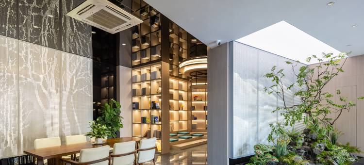 云绯酒店(丹阳金鹰八佰伴店)图片