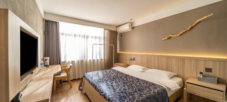 如家UP华驿精选酒店(南京南站大明路地铁站店)图片