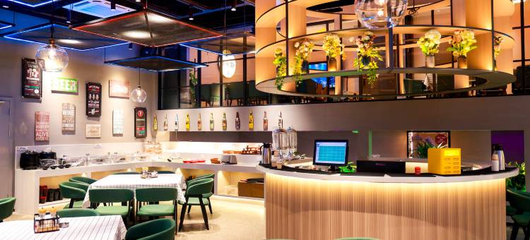 维凡绿洲酒店(北京鸟巢科技大学店)图片