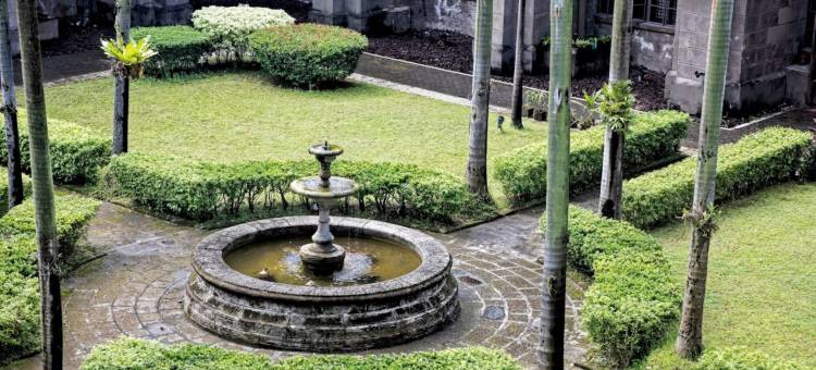 红门酒店 Plus @ 卓越酒店 阿尔卡拉 邦阿西楠(RedDoorz Plus @ Remarkable Hotel Alcala Pangasinan)图片