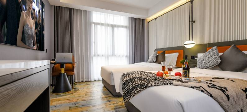 万悦国际漫居酒店(义乌机场北苑商贸区店)图片