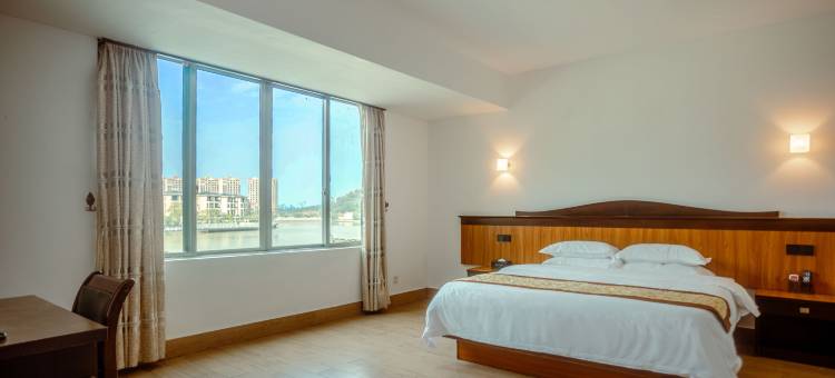 阳西咸水矿温泉旅游度假山庄图片