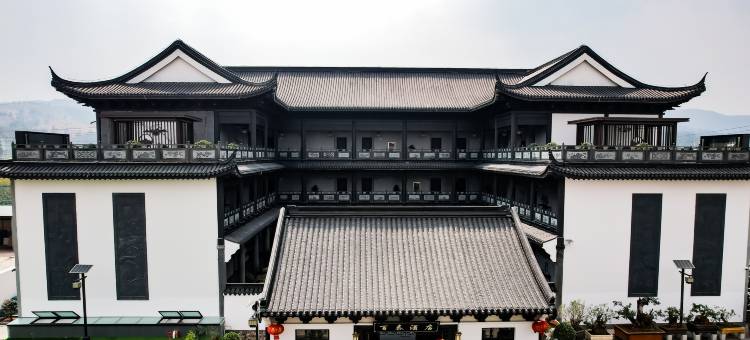 姚安百泰酒店图片