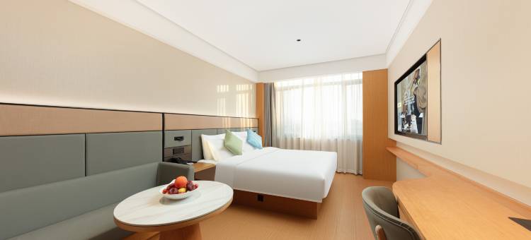 梧桐悦居酒店(烟台大学万象汇店)图片