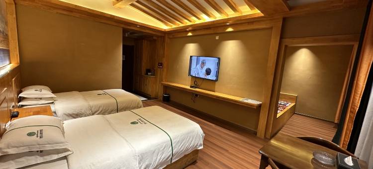 慈悲之路民俗酒店(格萨尔广场店)图片