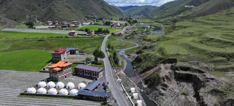 云慕星岑Mountains·原野观景民宿(鱼子西店)图片