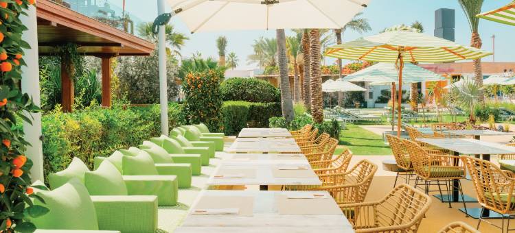 迪拜玛琳海景会所酒店(Dubai Marine Beach Resort & Spa)图片