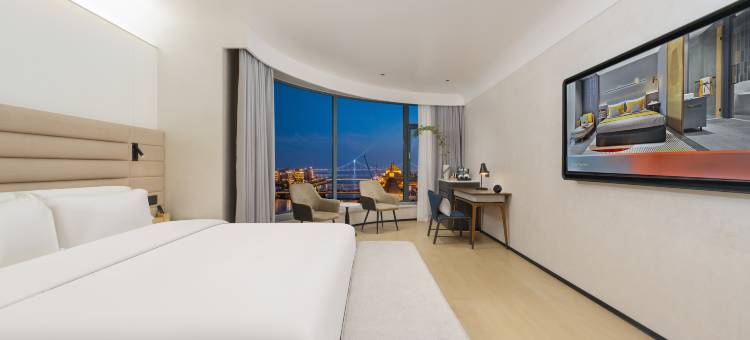 美豪RROYALSSHOTEL汤泉酒店图片