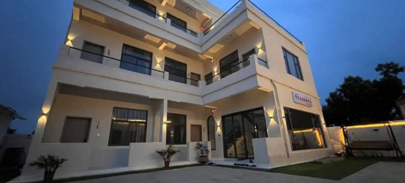 南极栖海畔民宿(珊瑚礁管理局店)图片