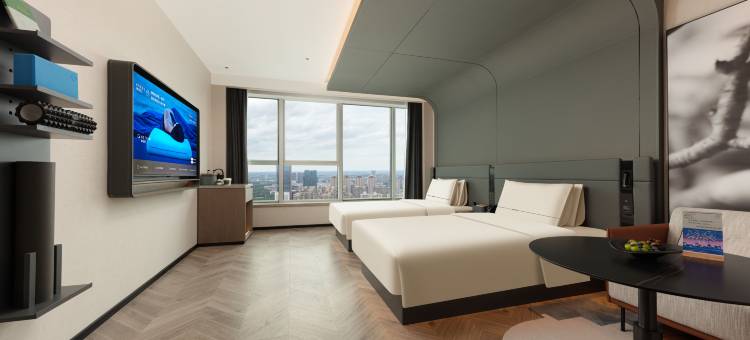 南昌艾溪湖东地铁站亚朵S酒店图片