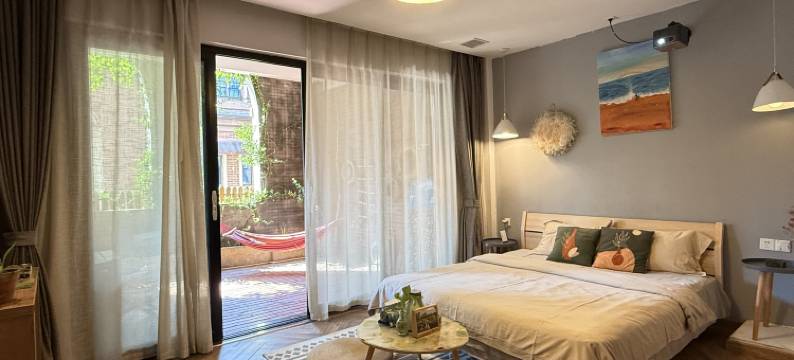 六安原宿轻民宿酒店(海心沙店)图片