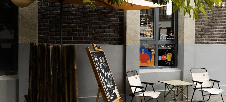 七橡树酒店(鼎盛王朝文化产业园店)图片