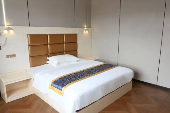 万利宾馆(贺州市人民医院店)