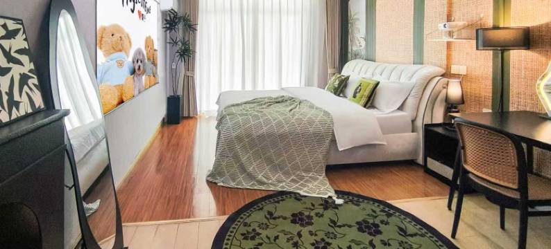 草堂·时光里丨TheBeautyofTheEast民宿(南宁东站万象城地铁站店)图片