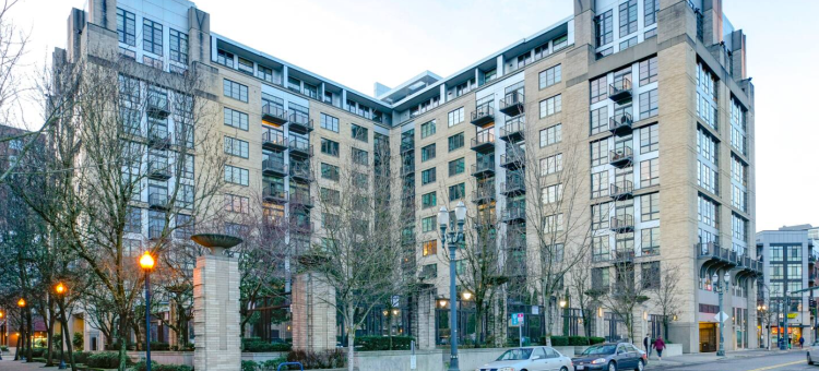 Recently Upgraded 1Br Apt – Downtown Location图片