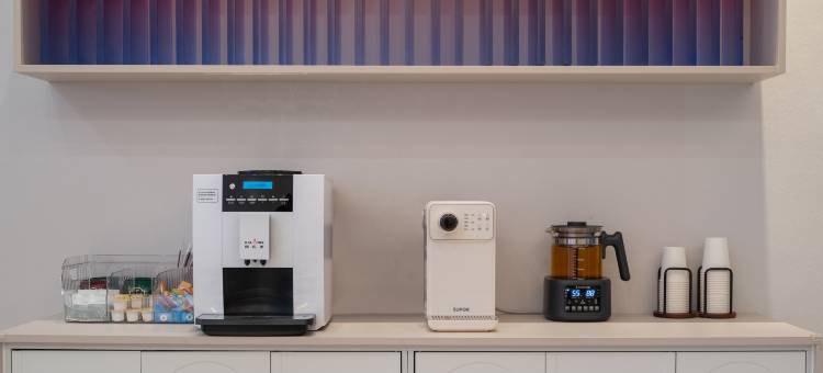 亦安沄梦艺术酒店(陆良图腾商业中心店)图片