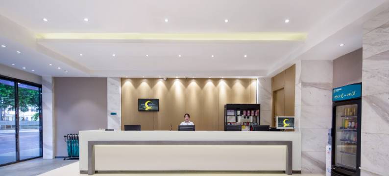 城市便捷酒店(南宁淡村路平西老牌美食夜市店)图片
