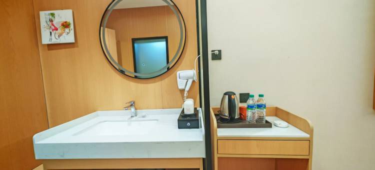 如家华驿酒店(铁岭市体育场店)图片