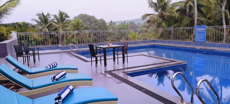 米莱登欧普斯酒店(Hotel Meraden Opus)图片