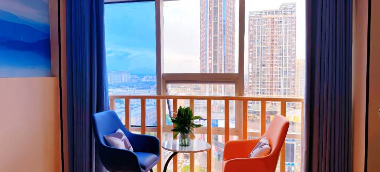 金芙蓉·智享酒店(宜宾钻石城店)图片