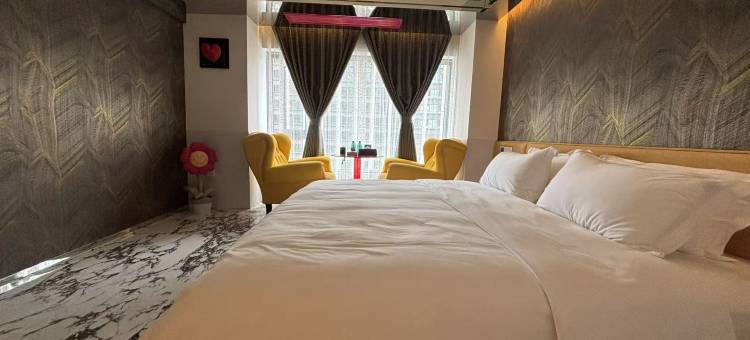 X2定制酒店(乐山高铁站世豪广场店)图片