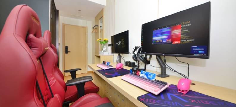 觅光电竞智能酒店(太原柳巷钟楼街店)图片