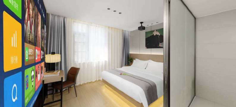 云际电影酒店(昆明世纪金源购物中心珥季路地铁站店)图片