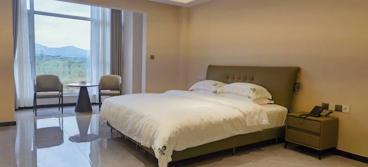 蒙阴莫河农场假日酒店图片