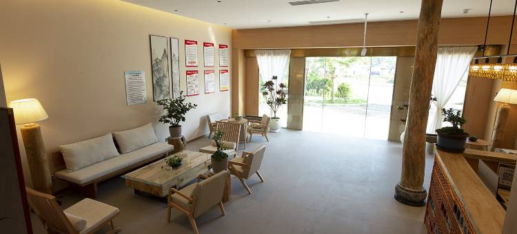 侨乡热土酒店(元江站店)图片