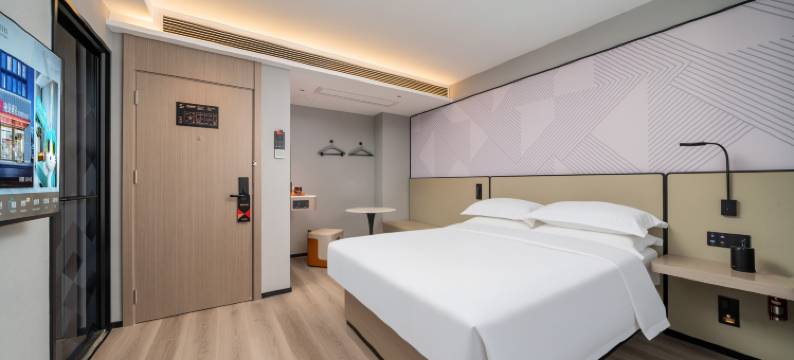 柏曼酒店(广州琶洲会展中心仑头店)图片