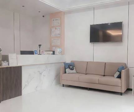 天合快捷宾馆(乌鲁木齐天山国际机场店)