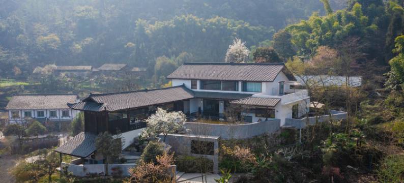 峨眉山晓山青野奢度假民宿图片