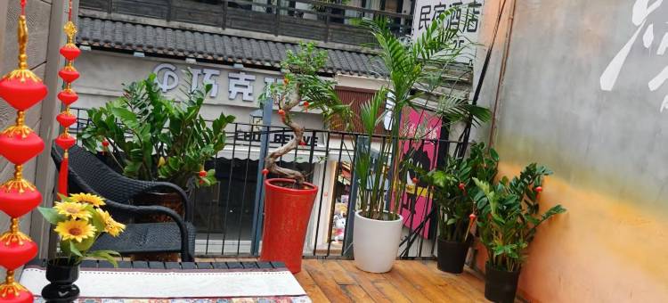 简小爱影院酒店图片