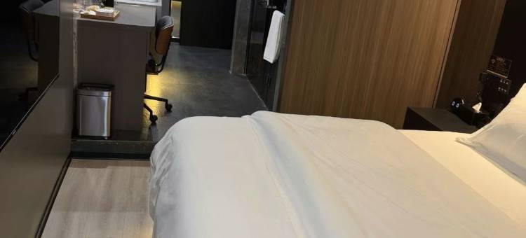 云曼·SF设计师酒店图片