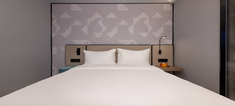 柏曼酒店(重庆东站茶园地铁站店)图片