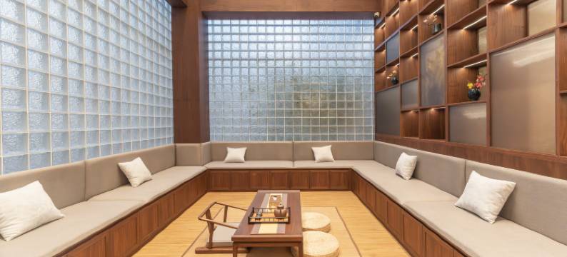 子在•川上图片