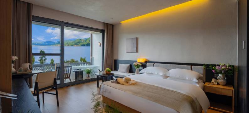 泸沽湖清尘国际湖景度假庄园(大落水码头店)图片