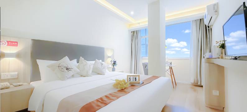 逸庭酒店(深圳宝安大道西乡地铁站店)图片