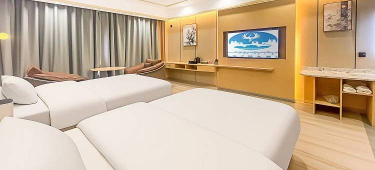 理塘天空之城轻居楼酒店图片