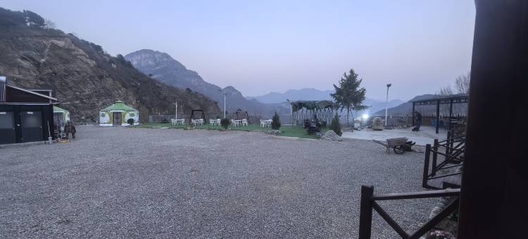 松涧小隐民宿(漫山花溪谷店)图片