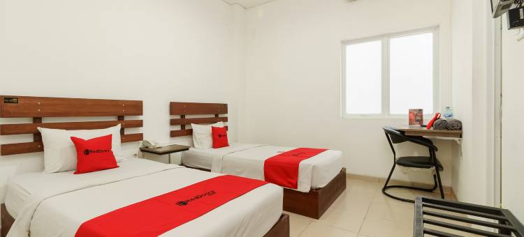 RedDoorz Syariah near Jembatan Siti Nurbaya Padang图片