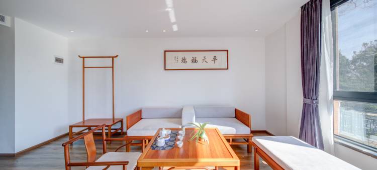 昆明泊月酒店(滇池海埂公园店)图片