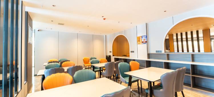 速8优选酒店(盘锦汇美家饰广场店)图片